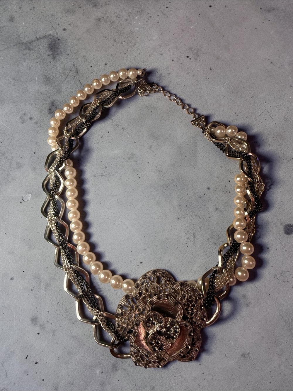 Elegant Pearl and Gold-Tone Floral Statement Necklace
